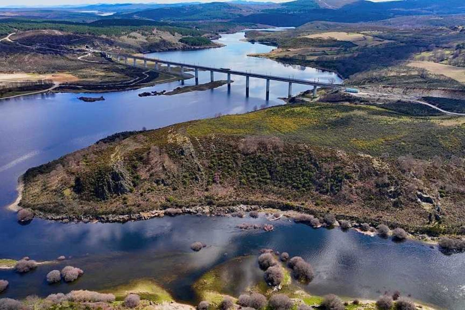 b82dbc6a-7d42-4d8b-9f40-3b3528384b82 2